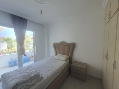 GİRNE 23 NİSAN İLKOKULU BÖLGESİNDE KİRALIK 3+1 DAİRE-22