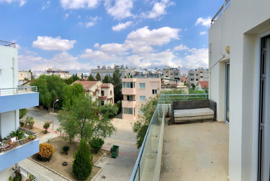 LEFKOŞA/ORTAKÖYDE EŞYASIZ AYLIK ÖDEMELİ 3+1 KİRALIK DAİRE-17