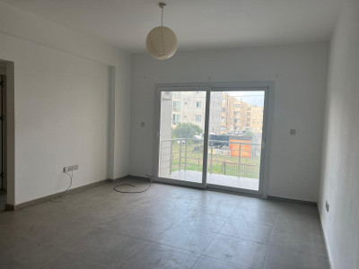 LEFKOŞA/GÖNYELİ'DE SATILIK 2+1 DAİRE-6