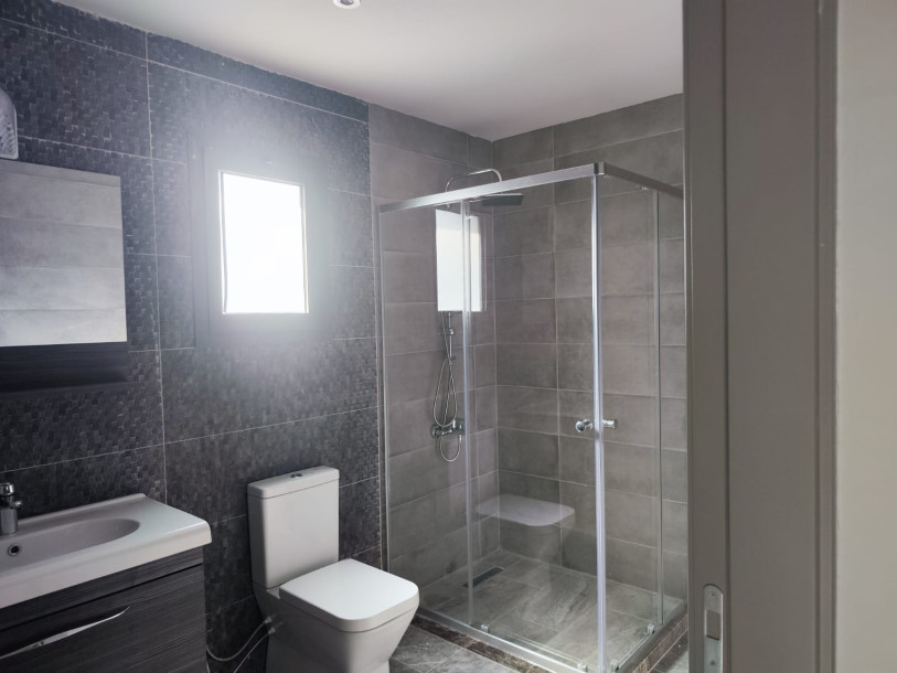 GİRNE ACAPULCO HOTEL BÖLGESİNDE SATILIK 4+1 DENİZ VE DAĞ MANZARALI VİLLA-12