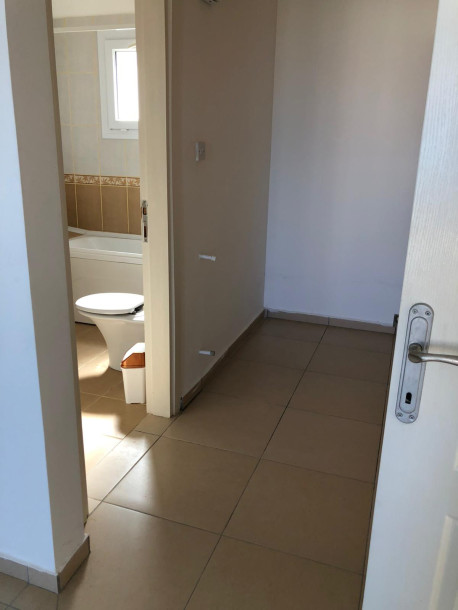 GİRNE/ALSANCAK'TA 4+1 KİRALIK EŞYALI VİLLA-19