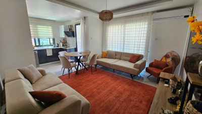 GİRNE/ALSANCAK SATILIK 2+1 BAHÇELİ DAİRE | HAVUZLU SİTE-4