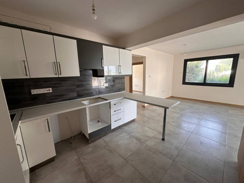 GİRNE/ALSANCAK'TA HAVUZLU SİTE İÇERİSİNDE SATILIK 2+1 DAİRE-1