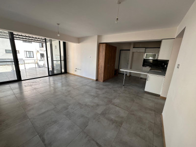 GİRNE/ALSANCAK'TA HAVUZLU SİTE İÇERİSİNDE SATILIK 2+1 DAİRE-2