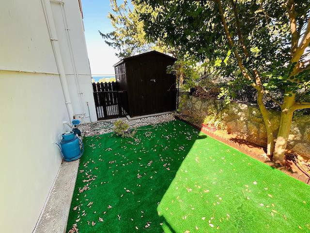 GİRNE/ALSANCAK'TA HAVUZLU SİTE İÇERİSİNDE SATILIK 2+1 İKİZ VİLLA-5