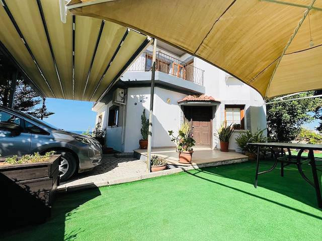 GİRNE/ALSANCAK'TA HAVUZLU SİTE İÇERİSİNDE SATILIK 2+1 İKİZ VİLLA-3