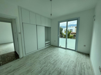 GİRNE/ALSANCAKTA 2+1 SATILIK SIFIR DAİRE-16