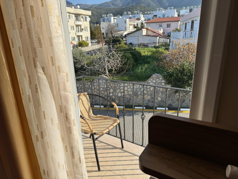 GİRNE/ALSANCAK ATAKARA MARKET BÖLGESİNDE HAVUZLU SİTEDE SATILIK 3+1 FUL EŞYALI DAİRE-8