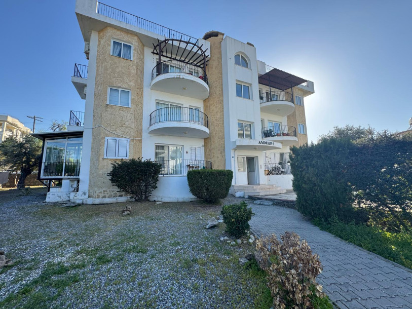 GİRNE/ALSANCAK ATAKARA MARKET BÖLGESİNDE HAVUZLU SİTEDE SATILIK 3+1 FUL EŞYALI DAİRE-1