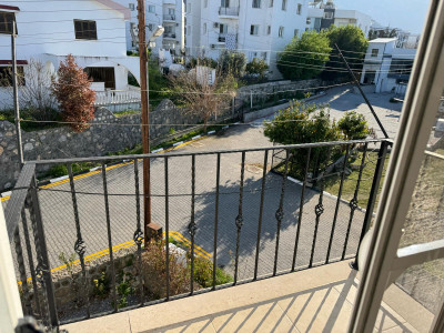 GİRNE/ALSANCAK ATAKARA MARKET BÖLGESİNDE HAVUZLU SİTEDE SATILIK 3+1 FUL EŞYALI DAİRE-9