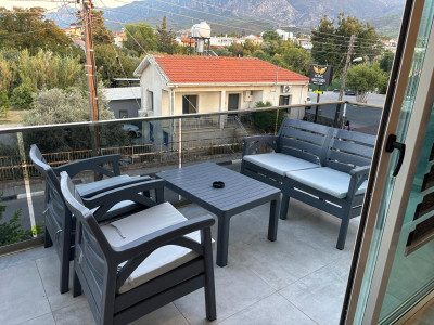 GİRNE/ALSANCAK' TA 2+1 BAHÇELİ VE PENTHOUSE SEÇENEKLİ GÜNLÜK KİRALIK DAİRE-6