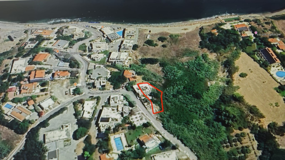 GİRNE/KARAKUM'DA SATILIK ARSA-2