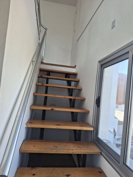 GİRNE/ALSANCAK'TA KİRALIK DÜKKAN-11