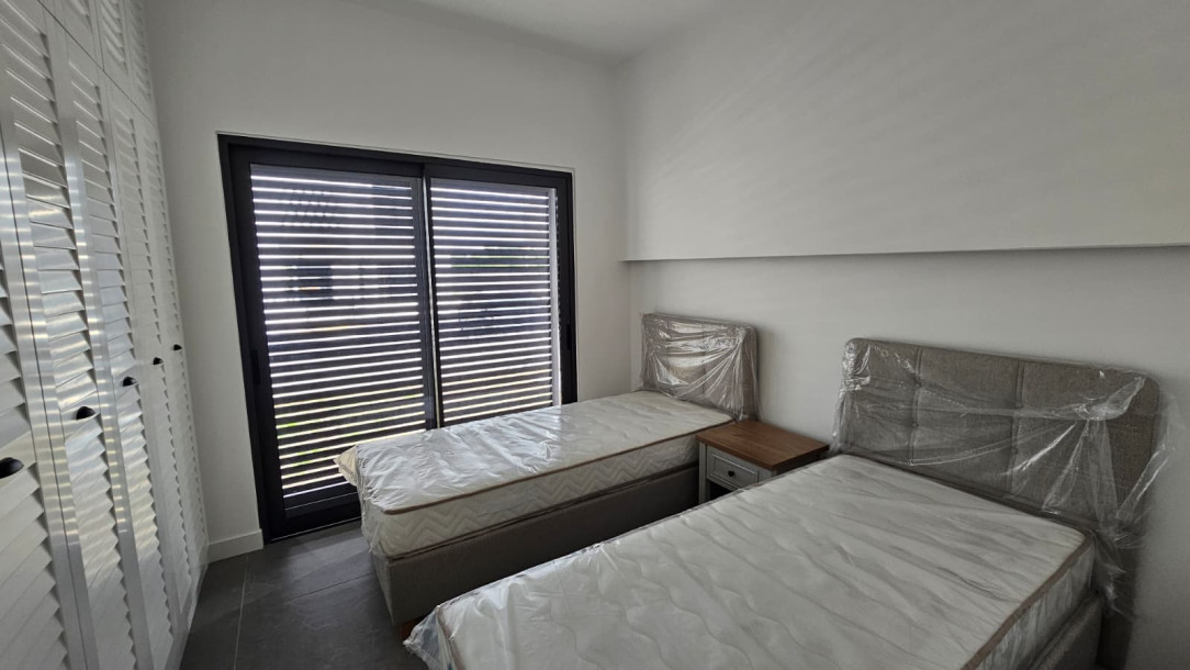 GİRNE/ ALSANCAK’TA SATILIK LÜKS 2+1 DAİRE-11
