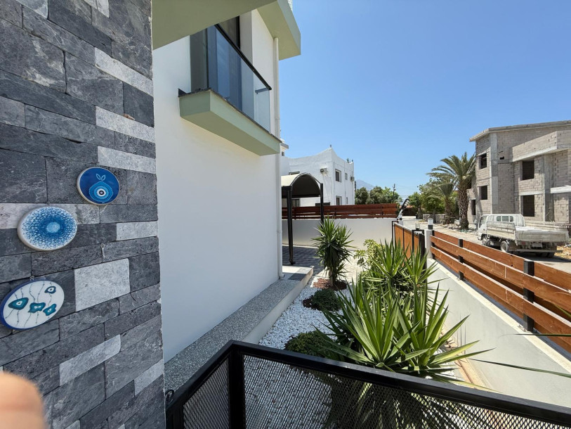GİRNE ALSANCAK’TA MÜSTAKİL SÜPER LÜKS SATILIK 2+2 VİLLA-29