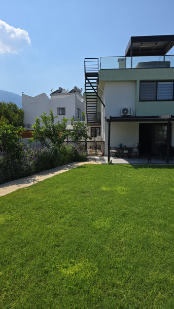 GİRNE ALSANCAK’TA MÜSTAKİL SÜPER LÜKS SATILIK 2+2 VİLLA-21