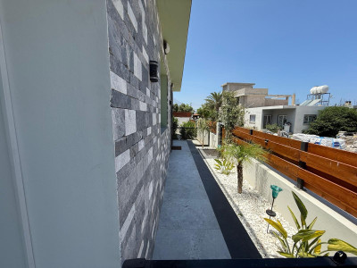 GİRNE ALSANCAK’TA MÜSTAKİL SÜPER LÜKS SATILIK 2+2 VİLLA-27
