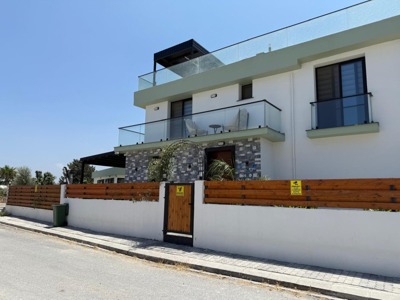 GİRNE ALSANCAK’TA MÜSTAKİL SÜPER LÜKS SATILIK 2+2 VİLLA-15