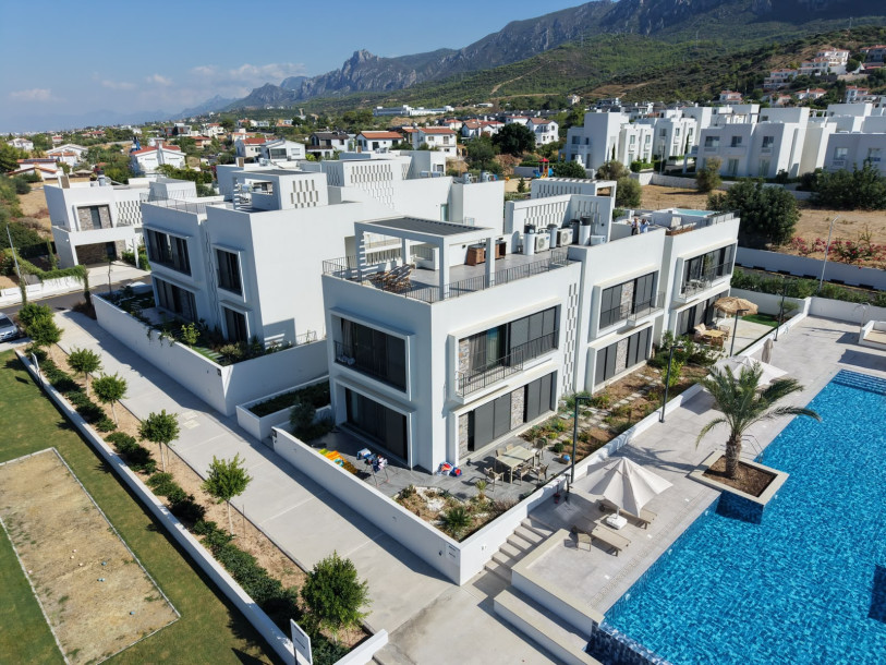 GİRNE ALSANCAK’TA ALSANCAK’IN EN PRESTİJLİ SİTELERİNDEN BİRİNDE 3+1 SATILIK DAİRE-31