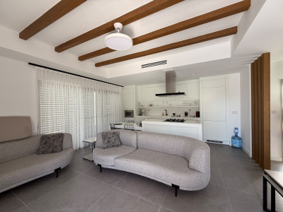 GİRNE ALSANCAK’TA ALSANCAK’IN EN PRESTİJLİ SİTELERİNDEN BİRİNDE 3+1 SATILIK DAİRE-2