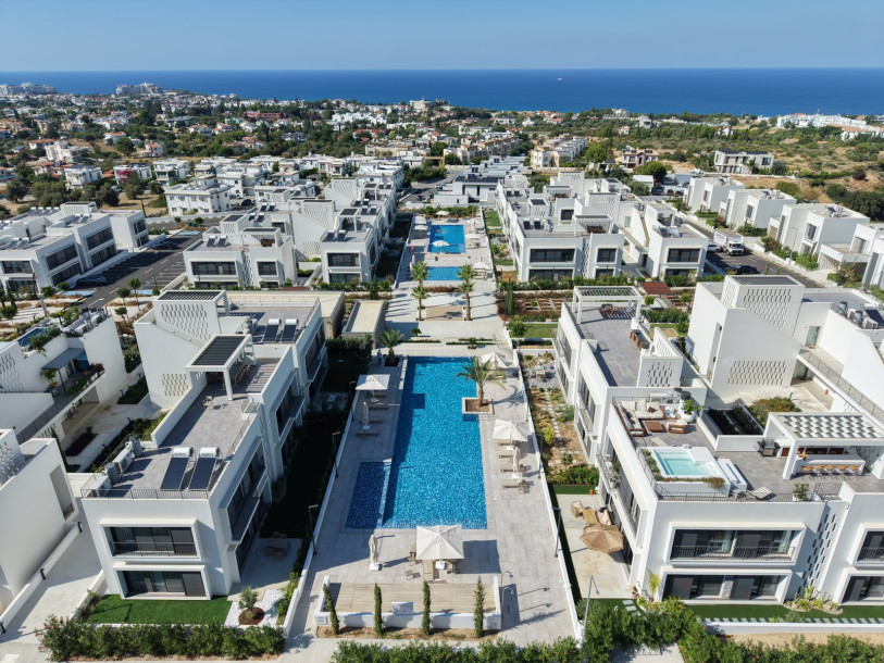 GİRNE ALSANCAK’TA ALSANCAK’IN EN PRESTİJLİ SİTELERİNDEN BİRİNDE 3+1 SATILIK DAİRE-1