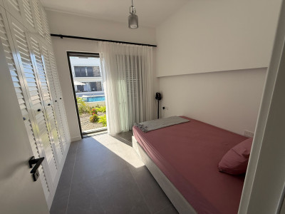 GİRNE ALSANCAK’TA ALSANCAK’IN EN PRESTİJLİ SİTELERİNDEN BİRİNDE 3+1 SATILIK DAİRE-11