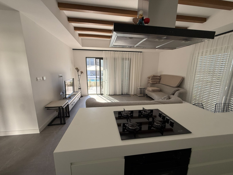 GİRNE ALSANCAK’TA ALSANCAK’IN EN PRESTİJLİ SİTELERİNDEN BİRİNDE 3+1 SATILIK DAİRE-8