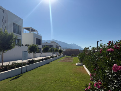 GİRNE ALSANCAK’TA ALSANCAK’IN EN PRESTİJLİ SİTELERİNDEN BİRİNDE 3+1 SATILIK DAİRE-22