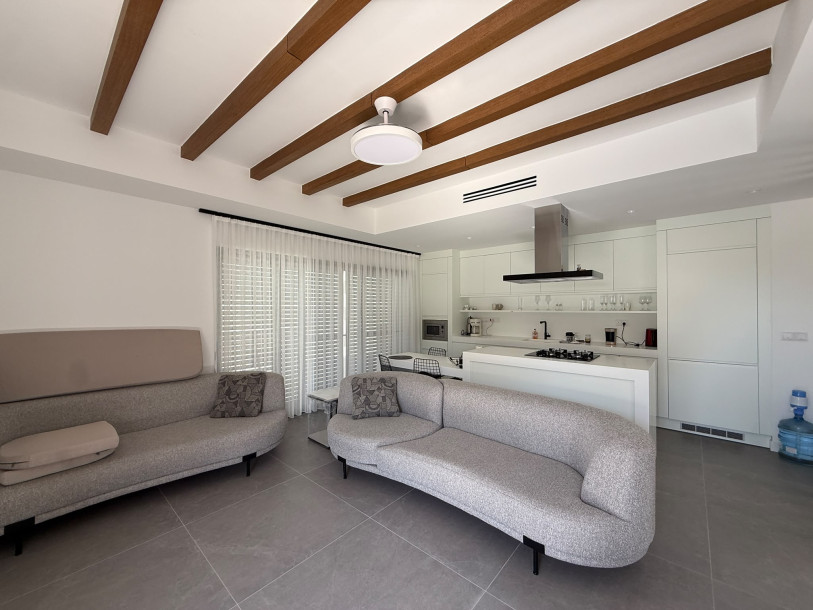 GİRNE ALSANCAK’TA ALSANCAK’IN EN PRESTİJLİ SİTELERİNDEN BİRİNDE 3+1 SATILIK DAİRE-4
