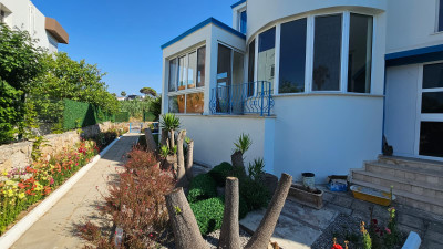 GİRNE ALSANCAK (DENİZKIZI BÖLGESİ) SATILIK BAHÇELİ 3+1 DAİRE-13