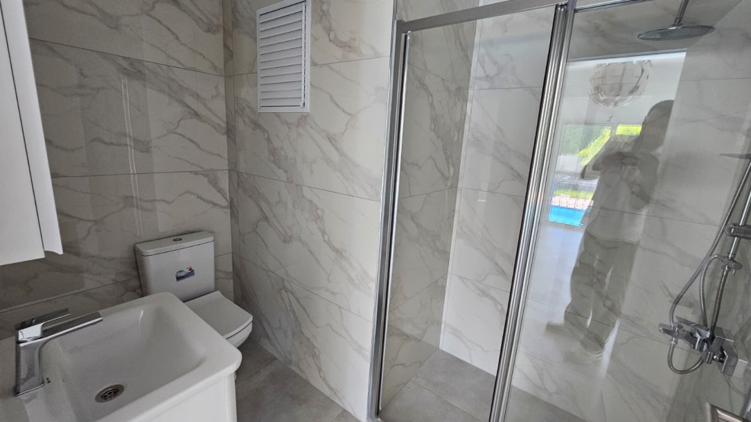 GİRNE ALSANCAK (DENİZKIZI BÖLGESİ) SATILIK BAHÇELİ 3+1 DAİRE-12