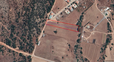 GİRNE/AKDENİZ'DE SATILIK ARSA-2