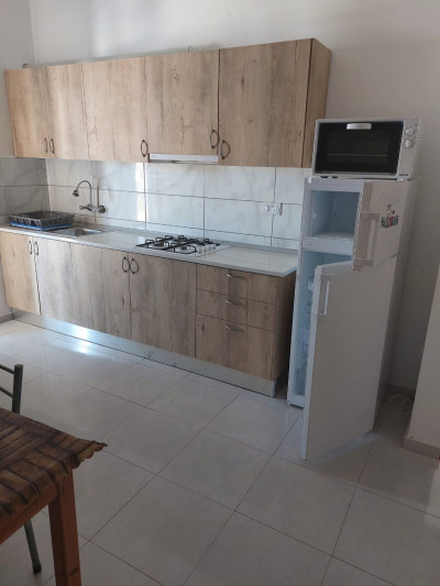 LEFKOŞA/GÖNYELİ BELEDİYE BULVAR YOLU BÖLGESİNDE KİRALIK 2+1 DAİRE-4