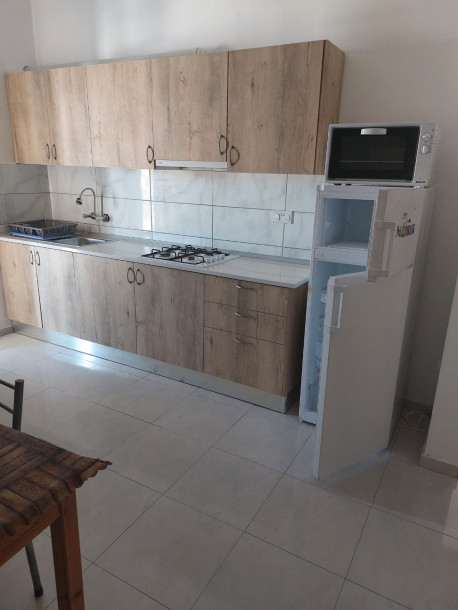 LEFKOŞA/GÖNYELİ BELEDİYE BULVAR YOLU BÖLGESİNDE KİRALIK 2+1 DAİRE-4