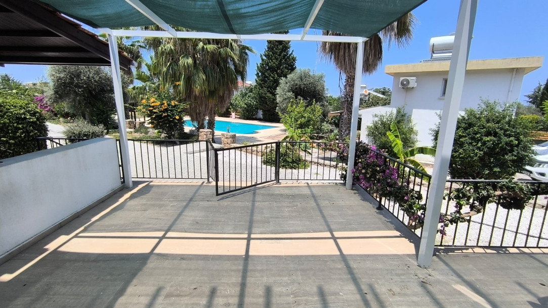GİRNE – BELLAPAİS (STARLING MARKET BÖLGESİ) KİRALIK 3+1 DAİRE-14