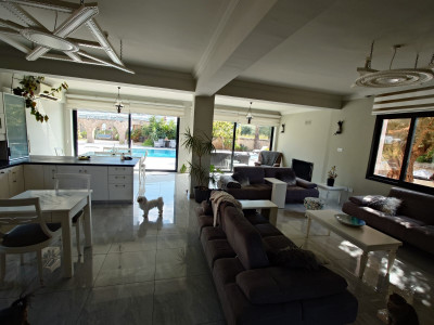 GİRNE BELLAPAİS KİRALIK LÜKS 4+1 VİLLA