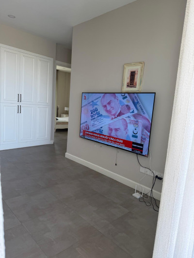 GİRNE BELLAPAİS’TE KİRALIK 2+1 DAİRE HAVUZLU SİTE İÇERİSİNDE • YENİ EŞYALAR-3