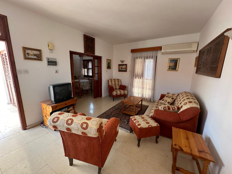 GİRNE/BELLAPAİS'TE SATILIK MUHTEŞEM BUTİK OTEL-12