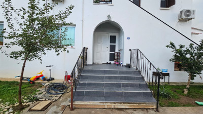 GİRNE/ÇATALKÖY'DE SATILIK 3+1 BAHÇELİ DAİRE-17