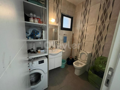 GİRNE MERKEZ | TİCARİ İZİNLİ SATILIK 1+1 DAİRE-4