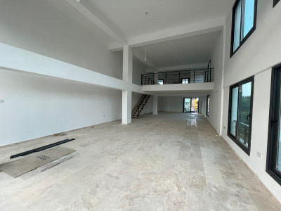 GİRNE/ÇATALKÖY'DE ANA CADDE ÜZERİ SATILIK DÜKKANLAR-3