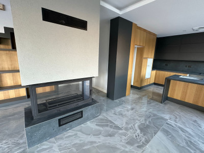 GİRNE/EDREMİT'TE EŞSİZ GÜZELLİKTE SATILIK 4+1 VİLLALAR-11