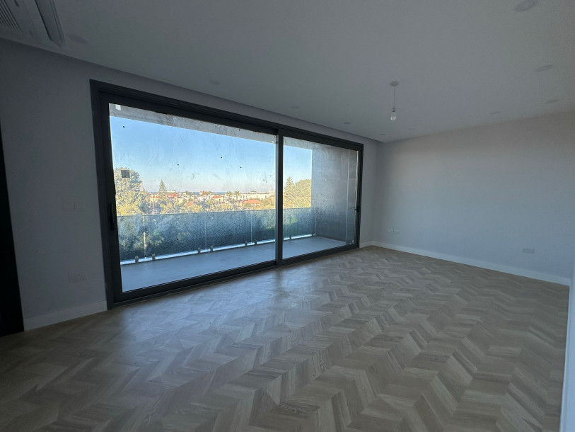 GİRNE/EDREMİT'TE EŞSİZ GÜZELLİKTE SATILIK 4+1 VİLLALAR-21