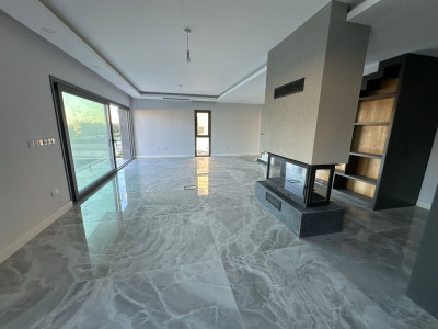 GİRNE/EDREMİT'TE EŞSİZ GÜZELLİKTE SATILIK 4+1 VİLLALAR-9