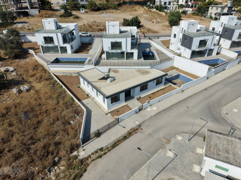 GİRNE ESENTEPE – CASA DEL MARE YANI SATILIK ÖZEL HAVUZLU MÜSTAKİL VİLLALAR | 4+1-26