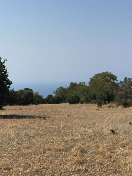 GİRNE/KARAAĞAÇ'TA SATILIK ARSA-4