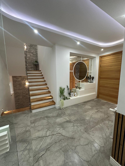 GİRNE/ESENTEPE'DE KİRALIK 3+1 EŞYALI LÜKS VİLLA-6