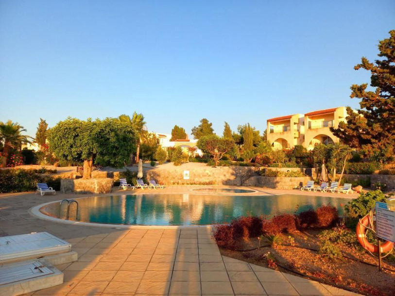 GİRNE/ESENTEPE'DE SATILIK 1+1 FUL EŞYALI PENTHOUSE-12