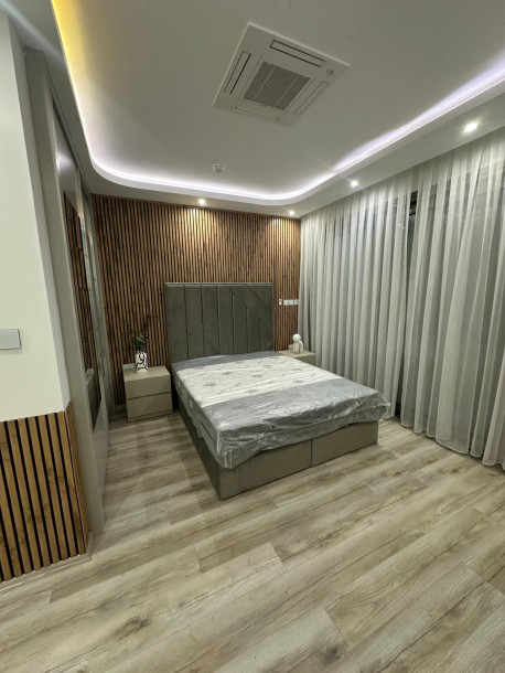 GİRNE/ESENTEPE’DE SATILIK ÖZEL HAVUZLU DENİZE SIFIR 3+1 VİLLA-8