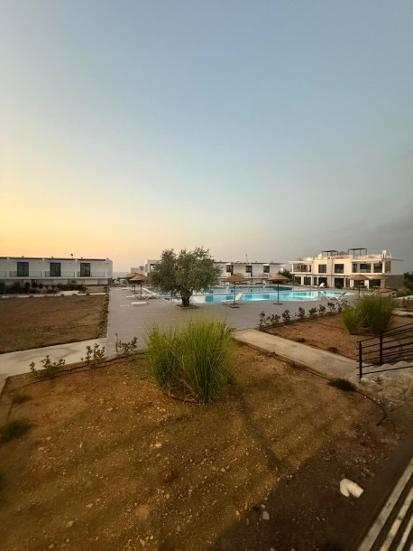 GİRNE/ESENTEPE | KİRALIK SIFIR 3+1 BAHÇELİ DAİRE – HAVUZLU SİTE-16